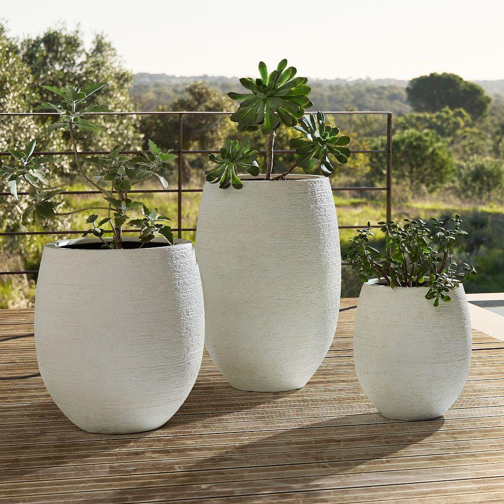 Curved Ficonstone Indoor/Outdoor Planters