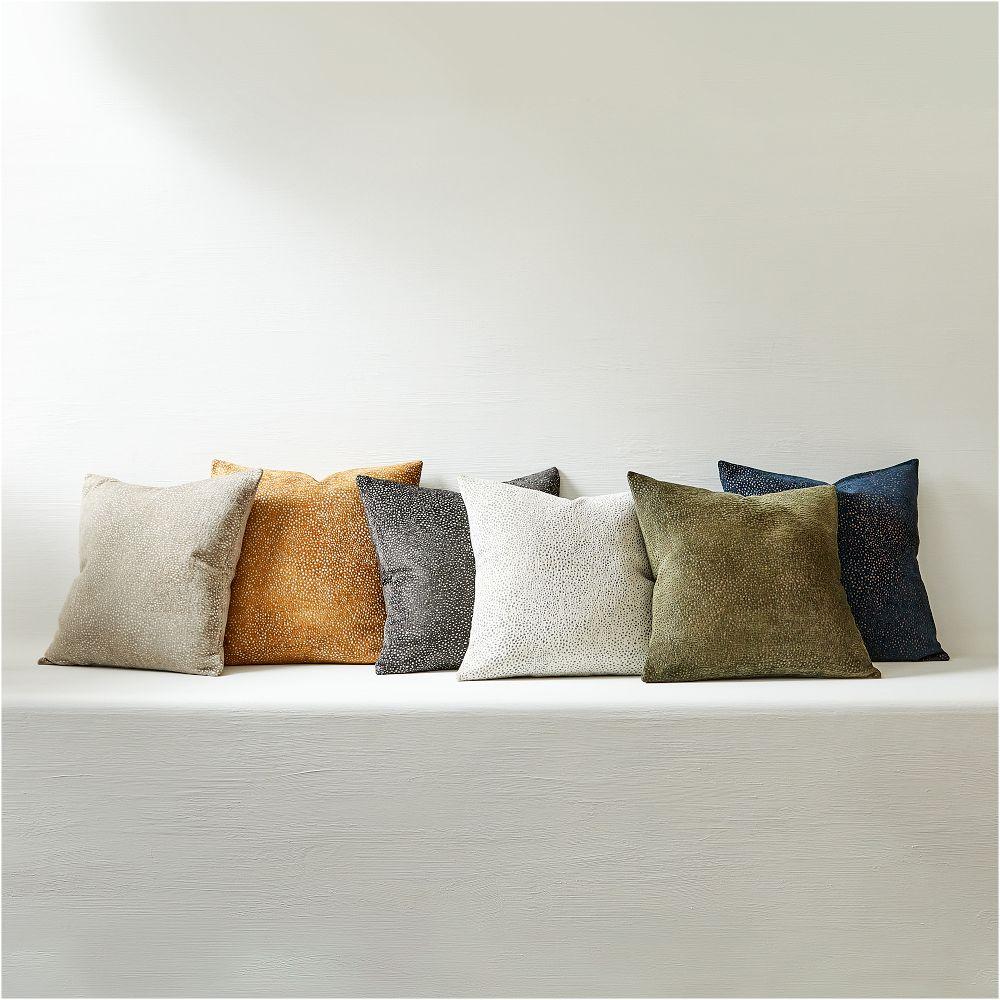 Dotted Chenille Jacquard Cushion Cover