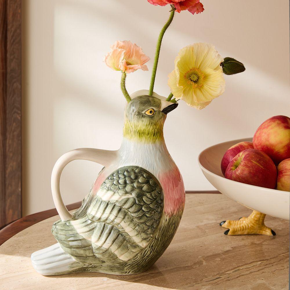 Emma Chamberlain Pigeon Pitcher