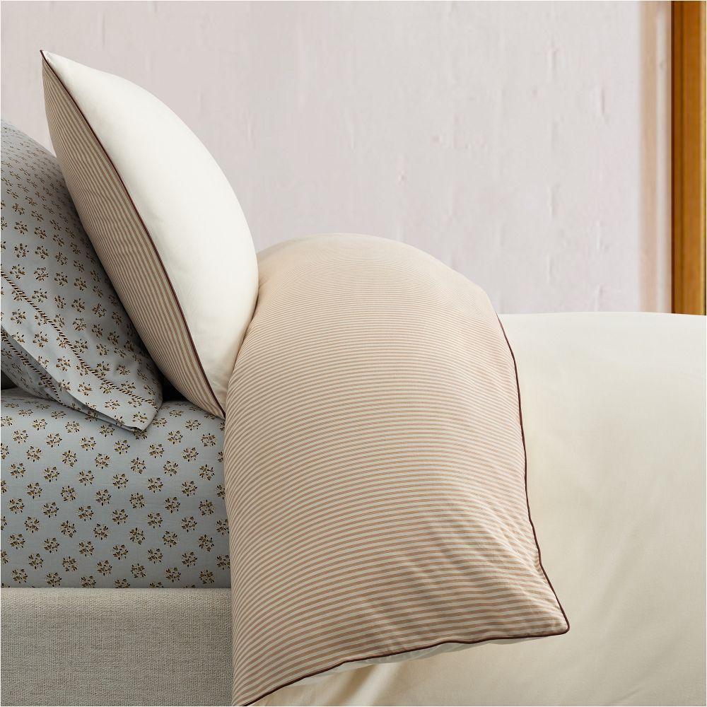 Emma Chamberlain Reversible Solid Stripe Duvet Cover & Pillowcases