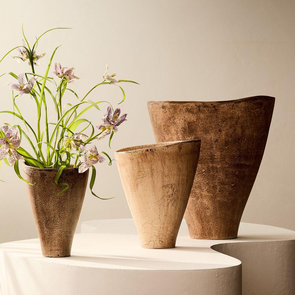 Eula Metal Vase