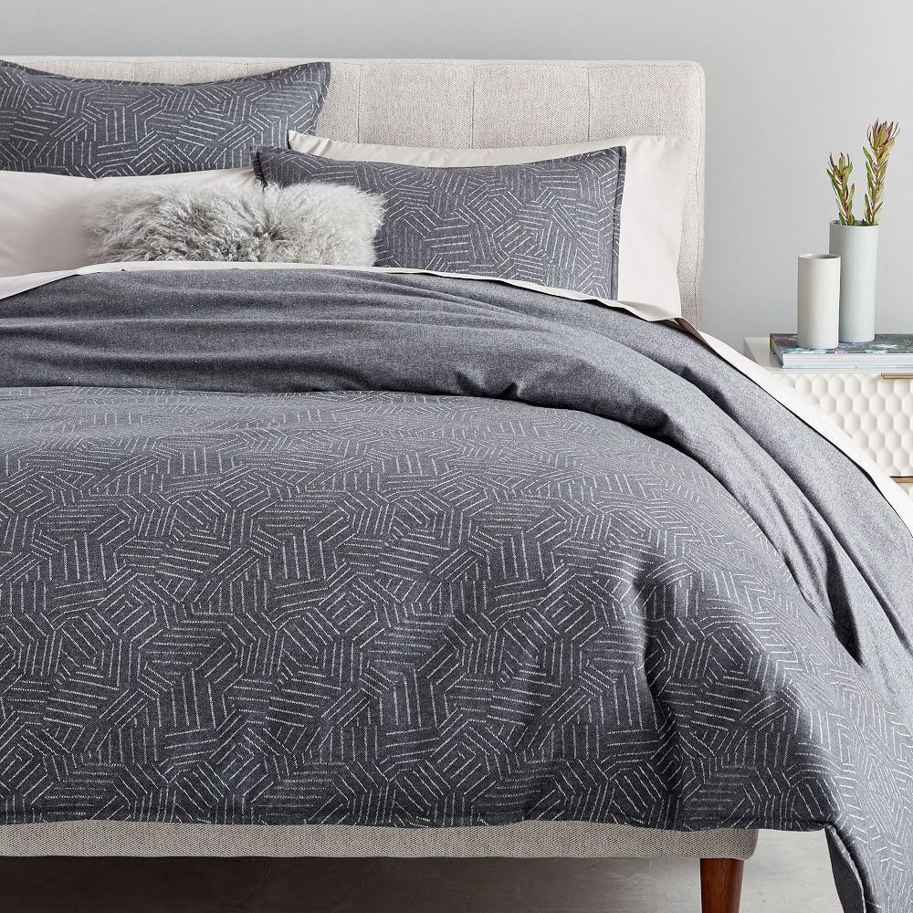 Flannel Tossed Lines Duvet Cover + Pillowcases