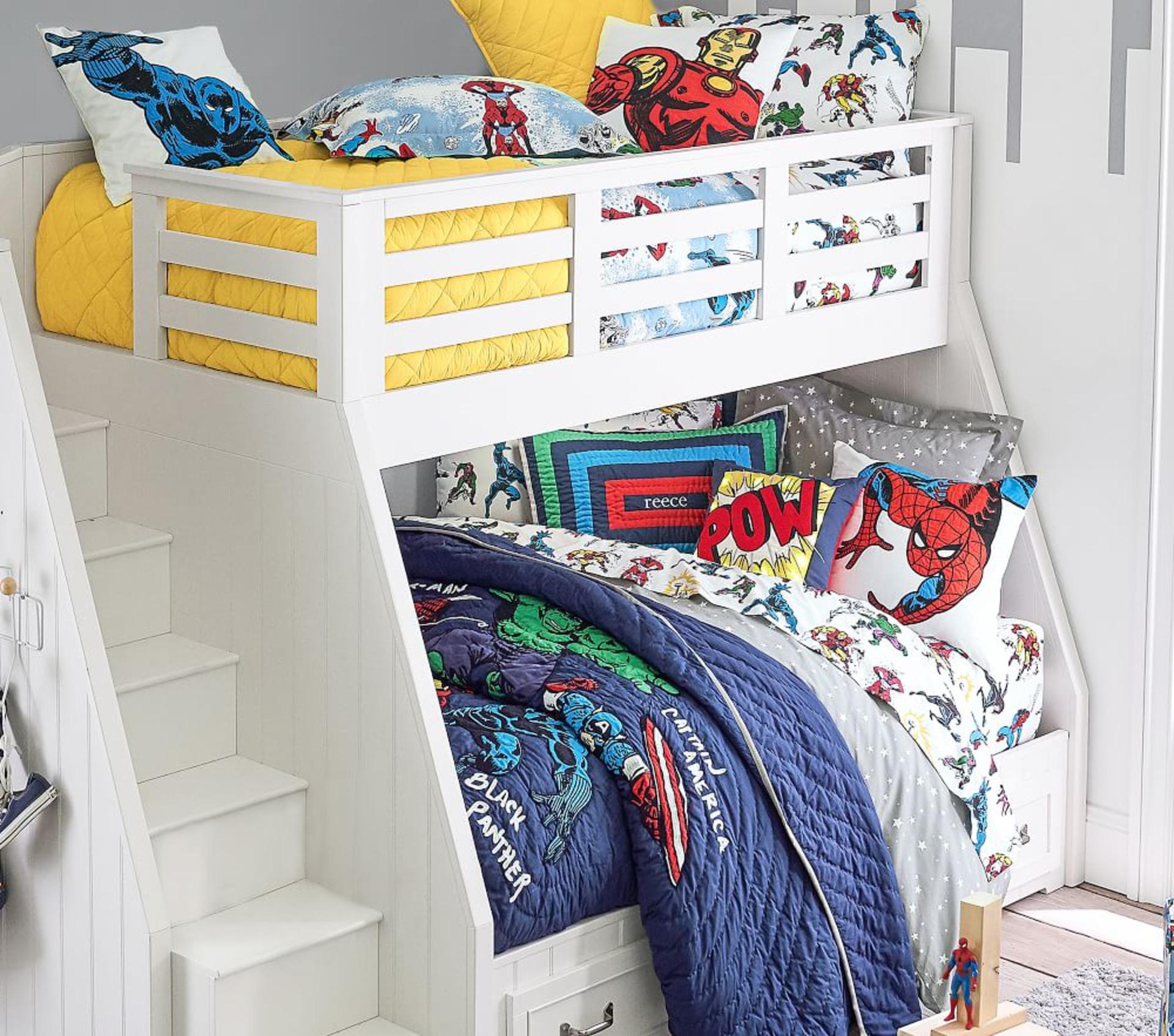 Glow-In-The-Dark Marvel Heroes Fitted Sheet