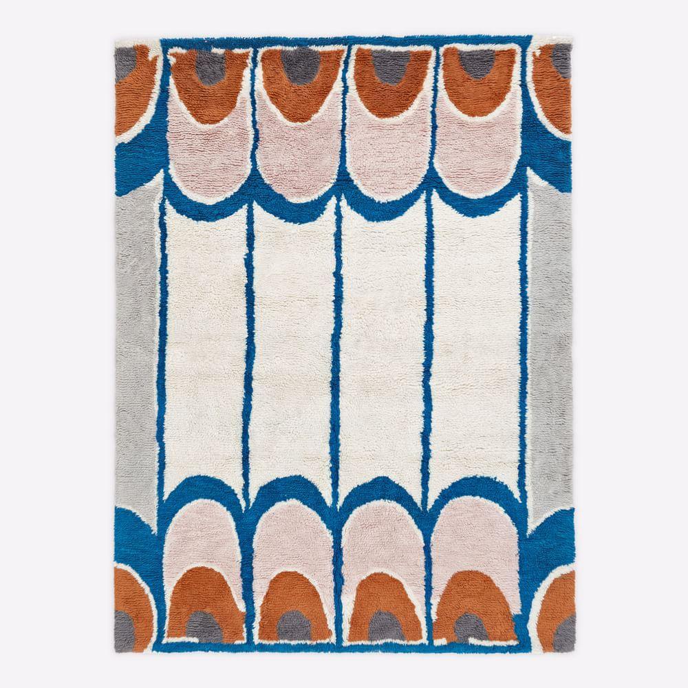 Grand Looped Border Shag Rug