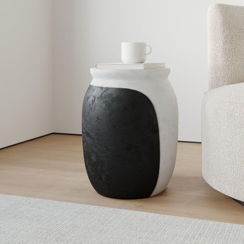 Mara Hoffman Side Table (34 cm)