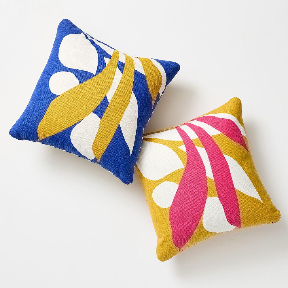 Modern Botanical Indoor/Outdoor Cushion