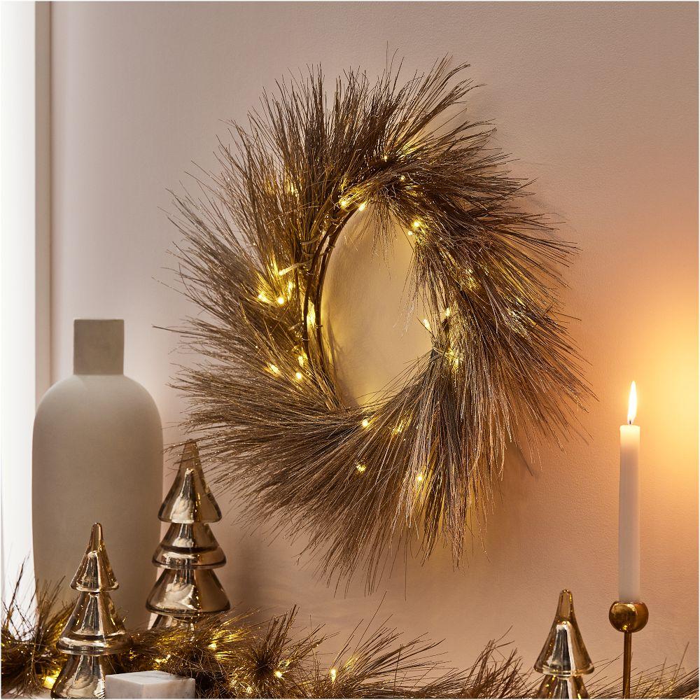 Light-Up Pine Needle Wreath