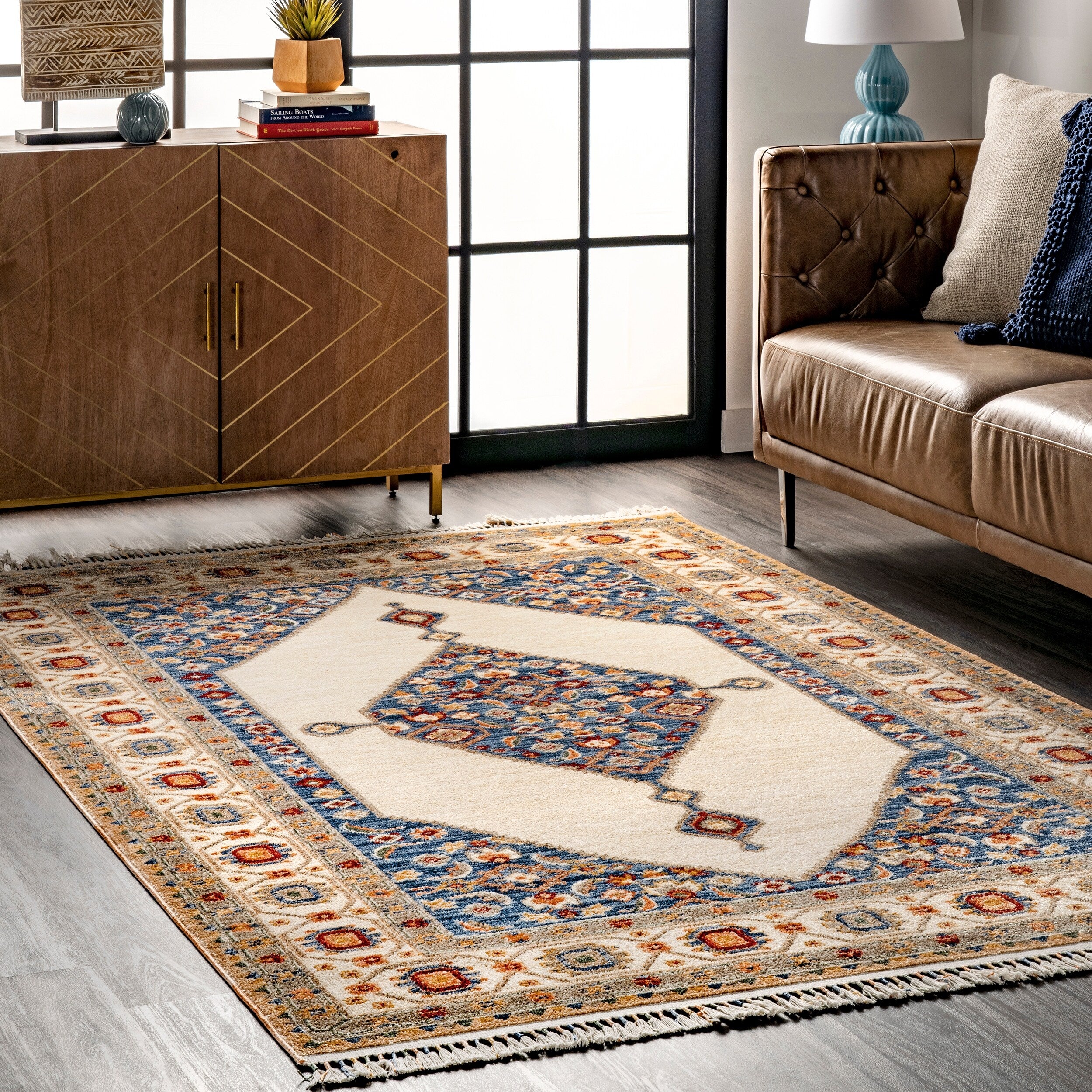 Nuloom Halley Floral Cardinal Medallion Area Rug