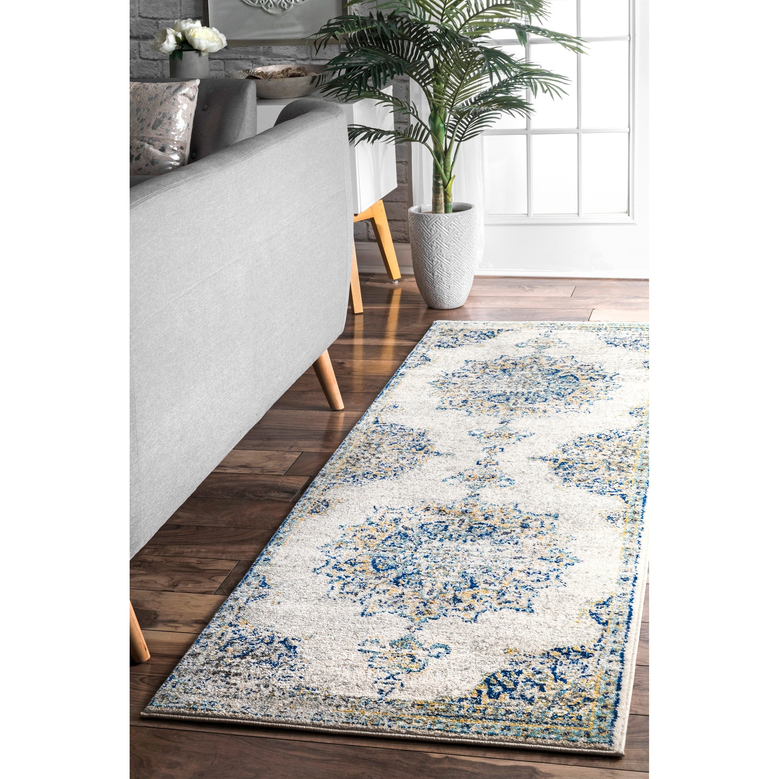 Nuloom Vintage Persian Medallion Pink Rug 5 X 75 5 X 75
