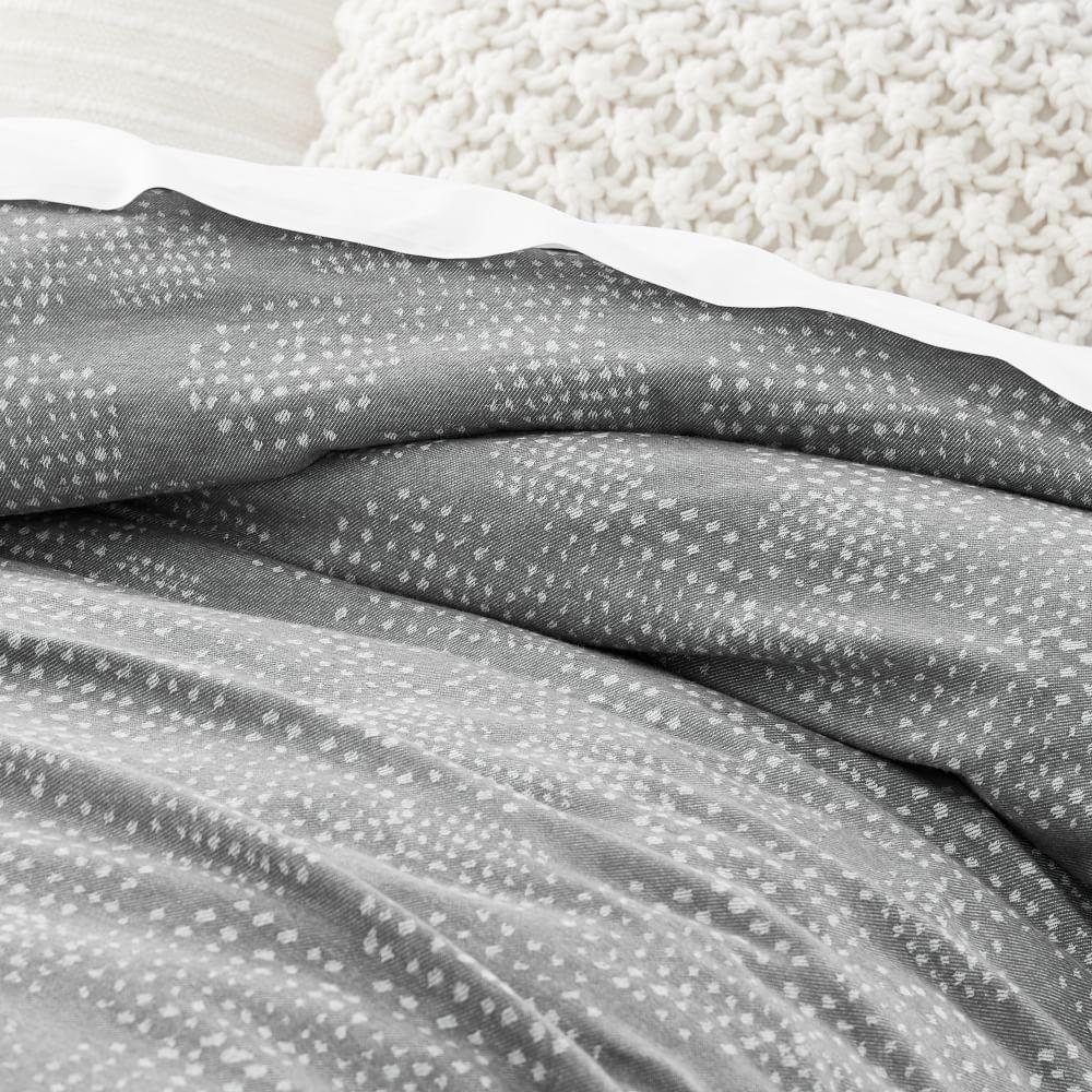 Organic Flannel Dotted Jacquard Duvet Cover & Pillowcases - Heathered Grey
