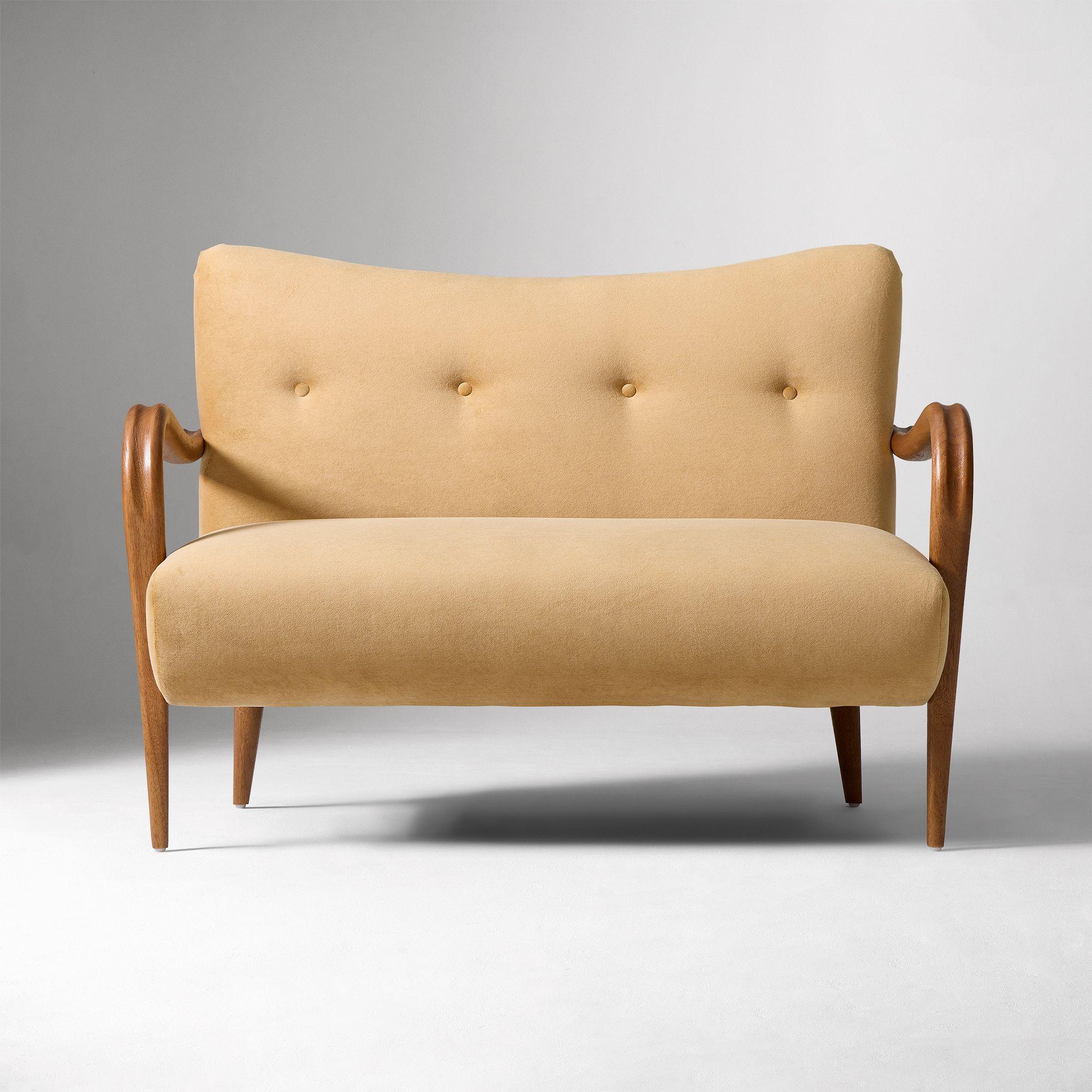 Pierce & Ward Bentwood Sofa (122 cm)