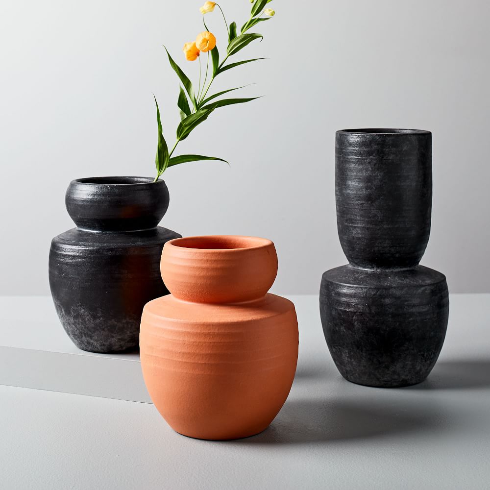 Rounded Terracotta Vases