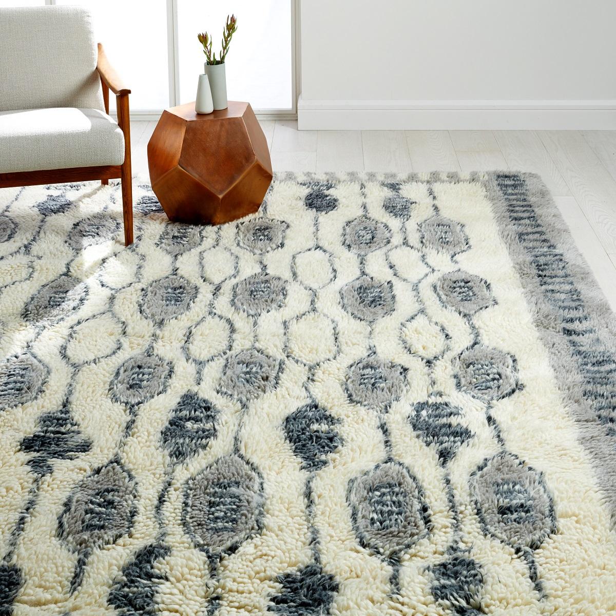 Royal Grid Shag Rug