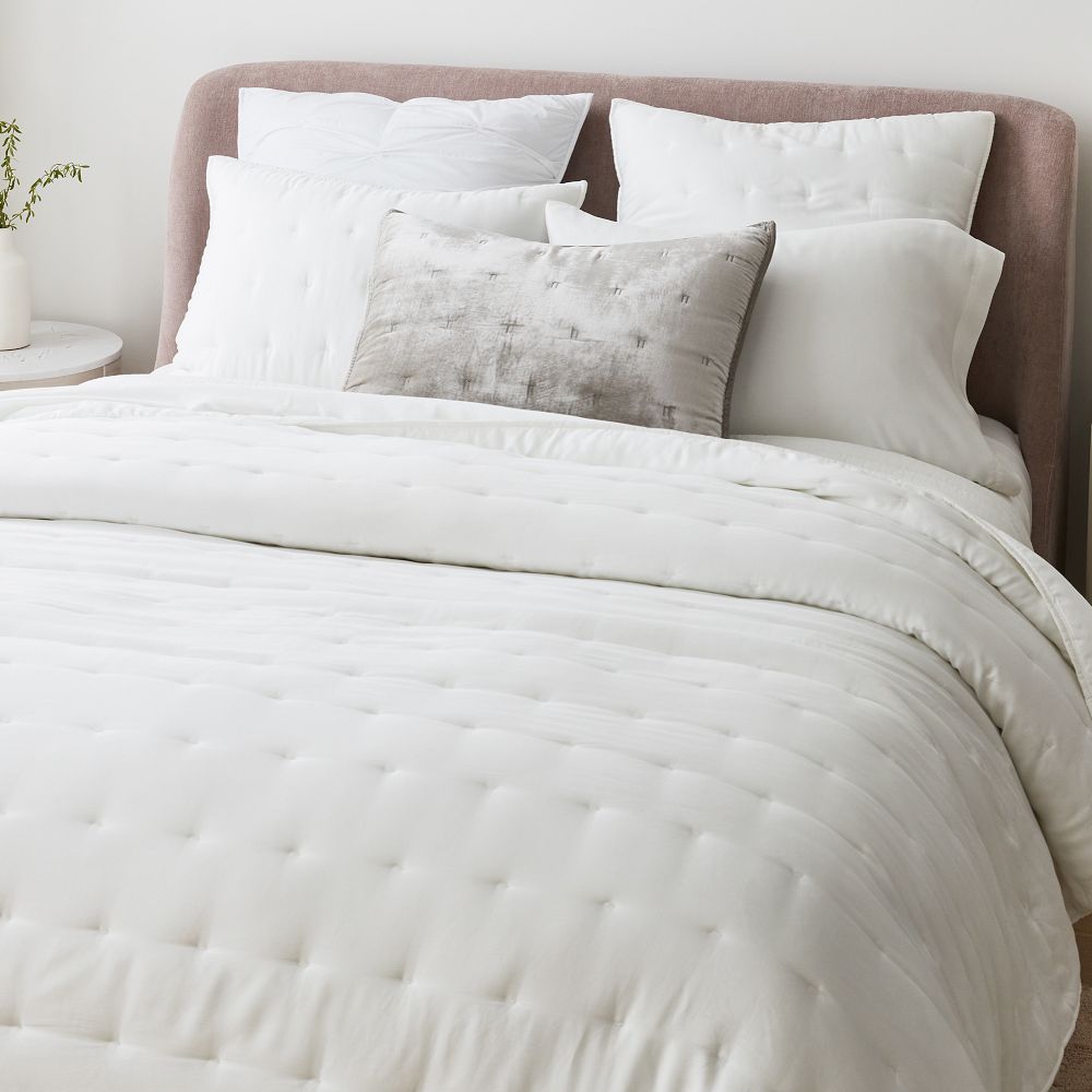 TENCEL™ Crescent Stitch Bedspread & Pillowcases