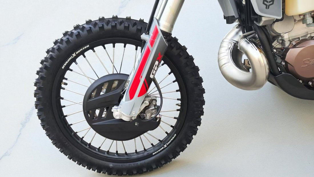 2026 GPX 300R TSE