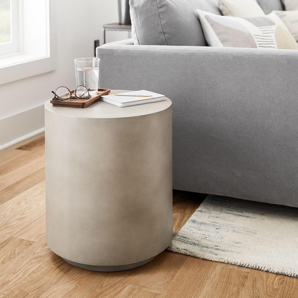 Volume Side Table - Concrete